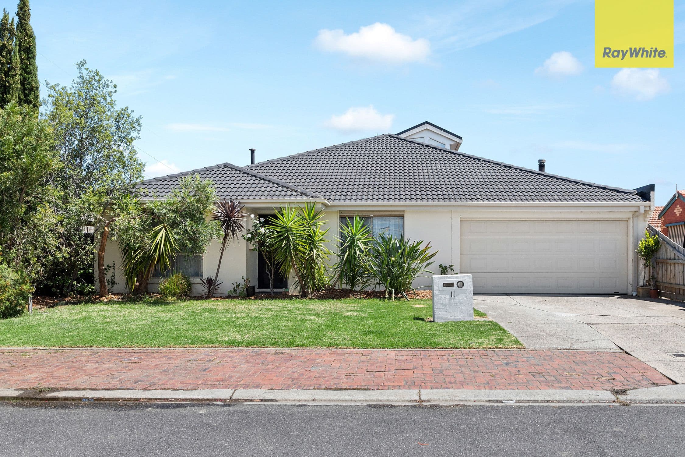 11 Gunyah Mews, St Albans VIC 3021, St Albans - Image 1