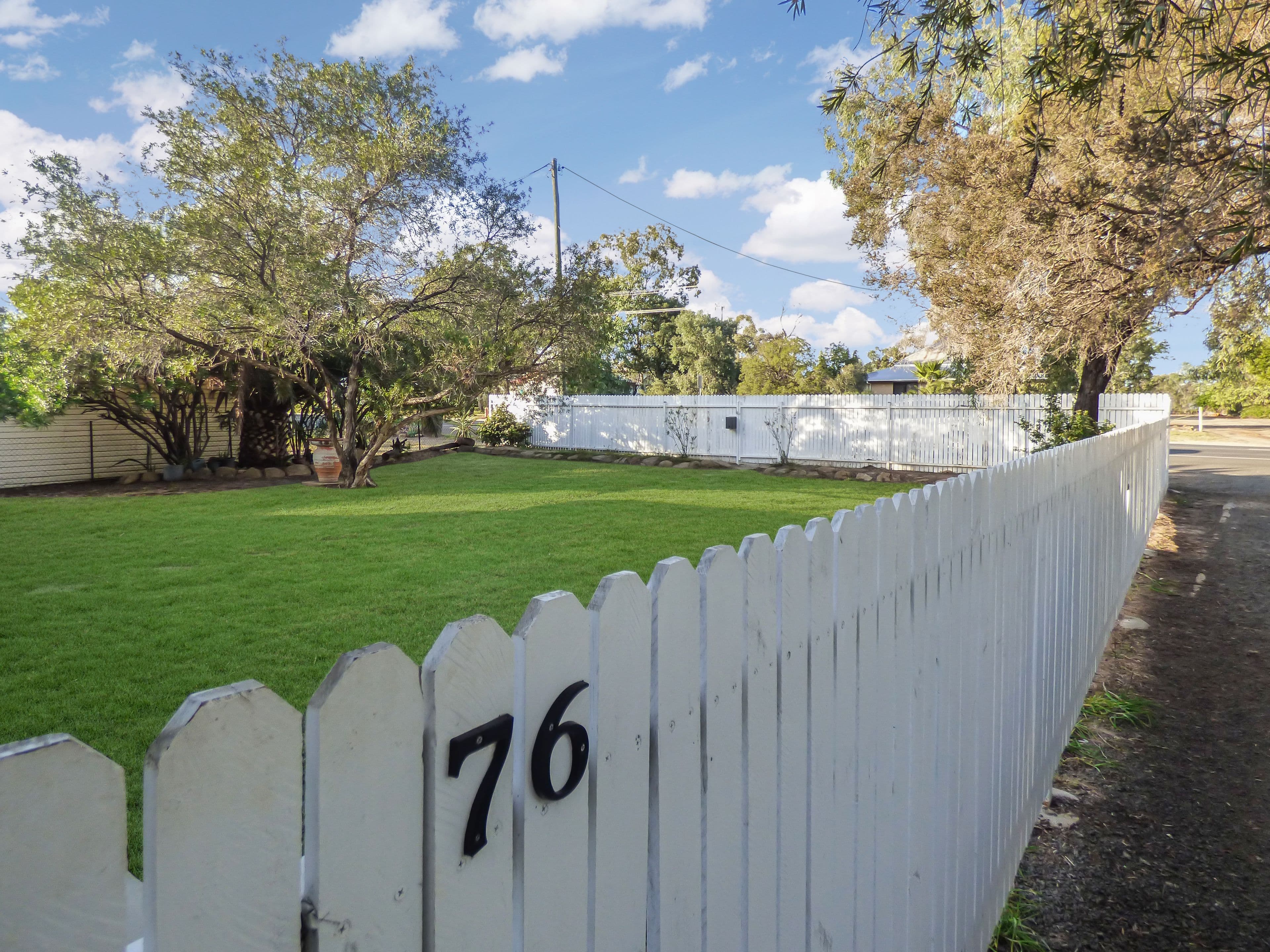 76 Northern Road, Roma QLD 4455, Roma - Image 1