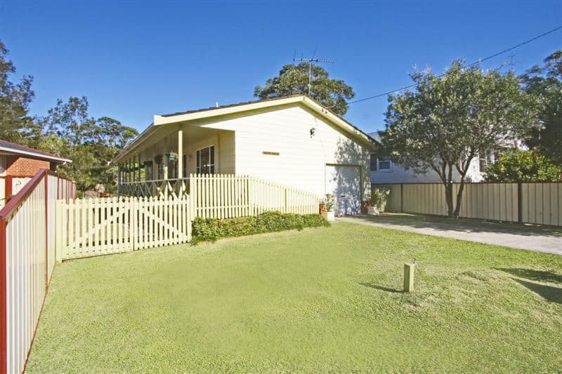 20 Wingfield Street, WINDERMERE PARK NSW 2264, Windermere Park - Image 1