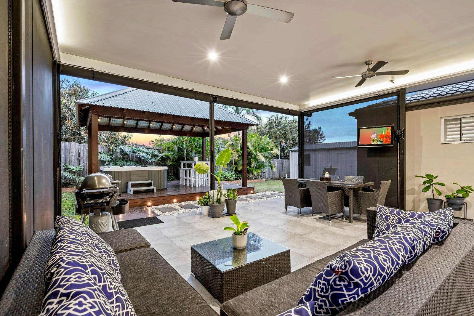 5 Cobbler Place, Pacific Pines QLD 4211, Pacific Pines - Image 1