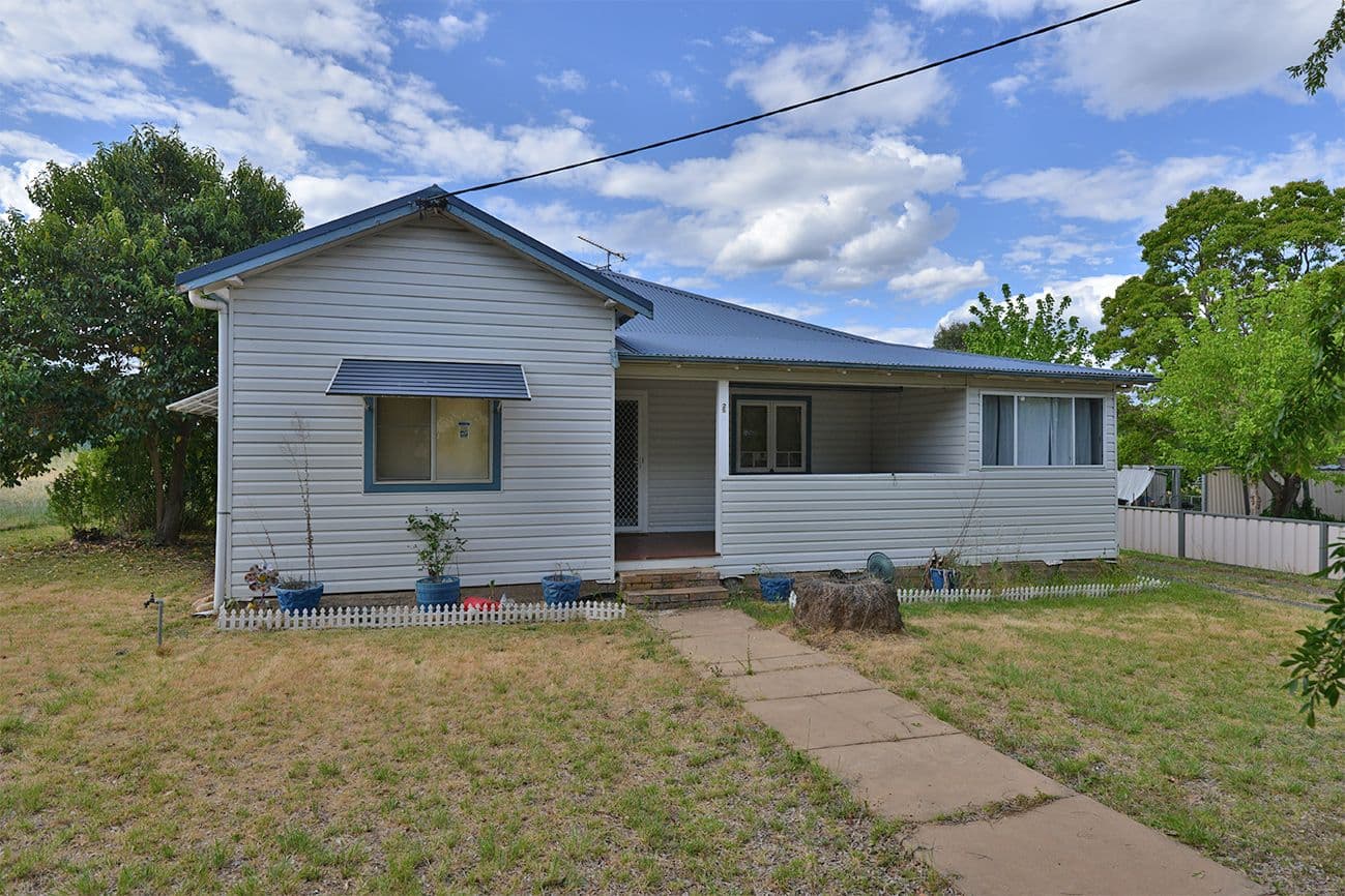 23-25 WHITE Street, Coonabarabran NSW 2357, Coonabarabran - Image 1