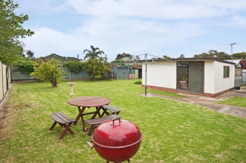 5 Lake Drive, POORAKA SA 5095, Pooraka - Image 1