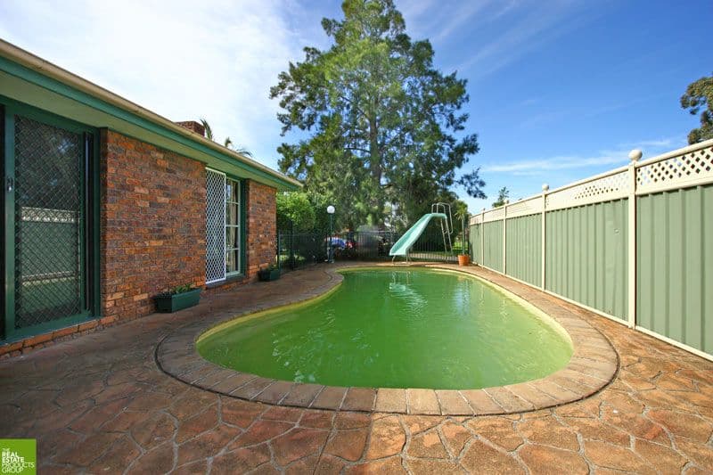 2 Meehan Close, HORSLEY NSW 2530, Horsley - Image 1