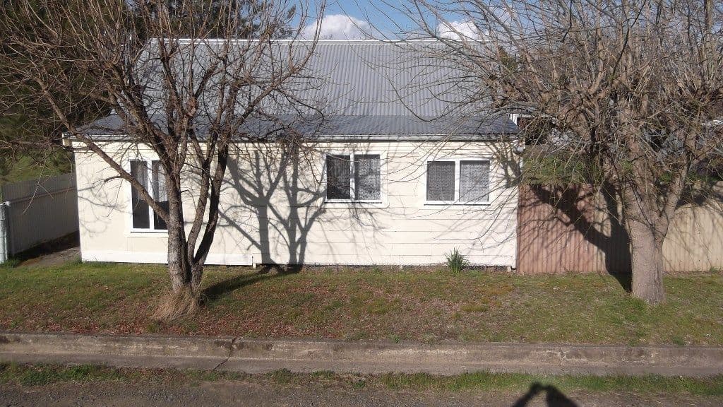 70 Caroline Street, Bendemeer - Image 1