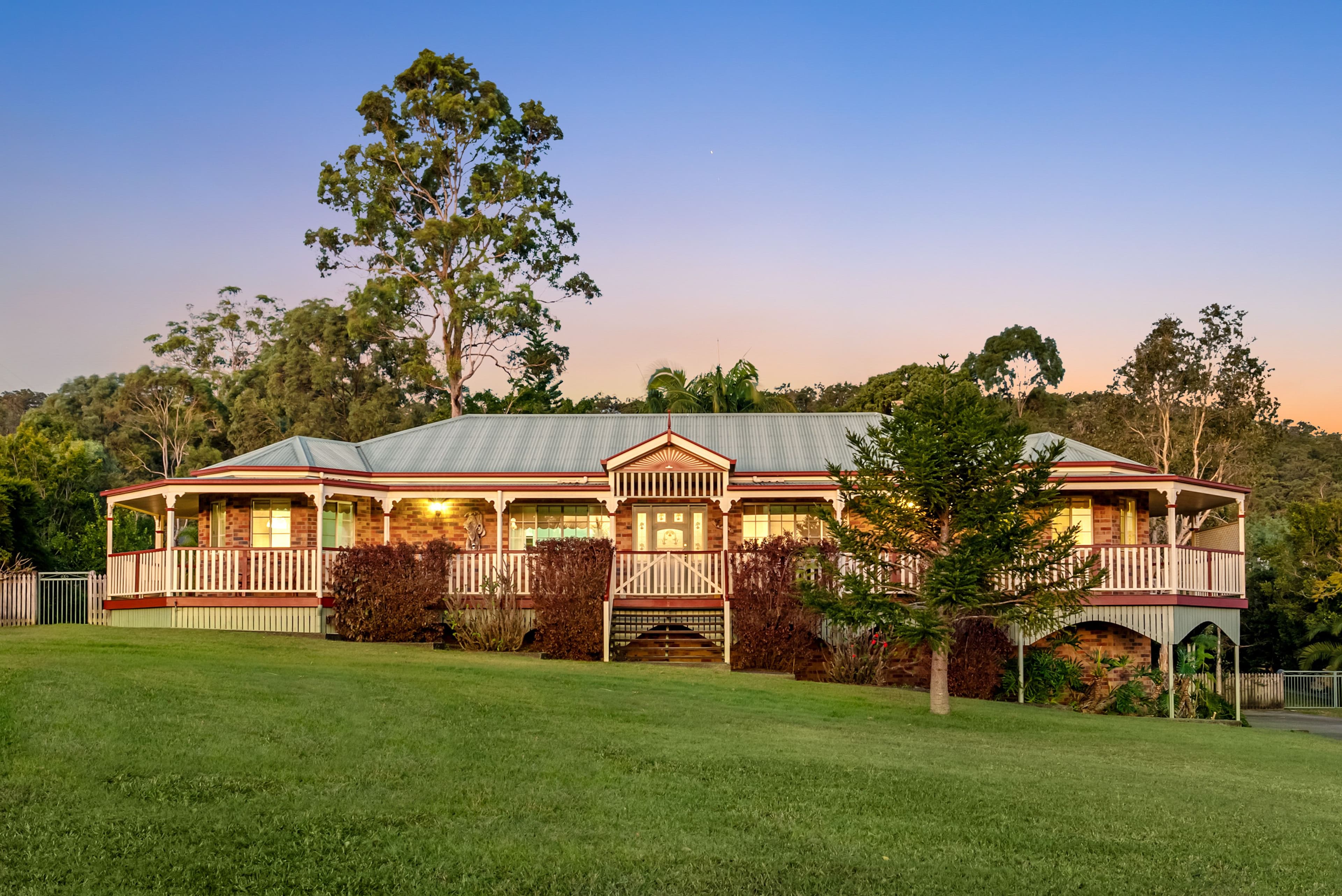 21 Waldorf Place, Maudsland QLD 4210, Maudsland - Image 1