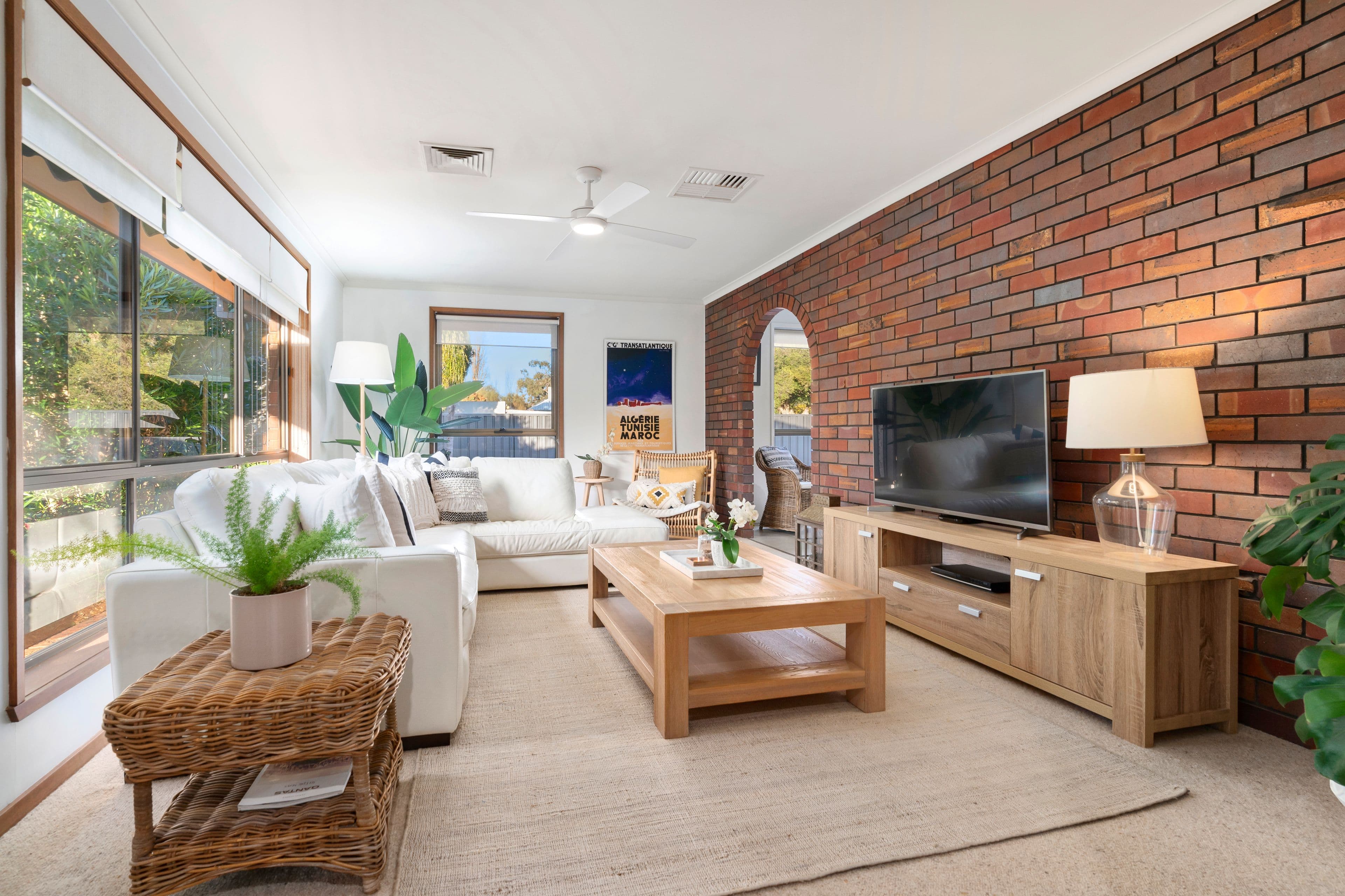 377 Poplar Drive, Lavington NSW 2641, Lavington - Image 1
