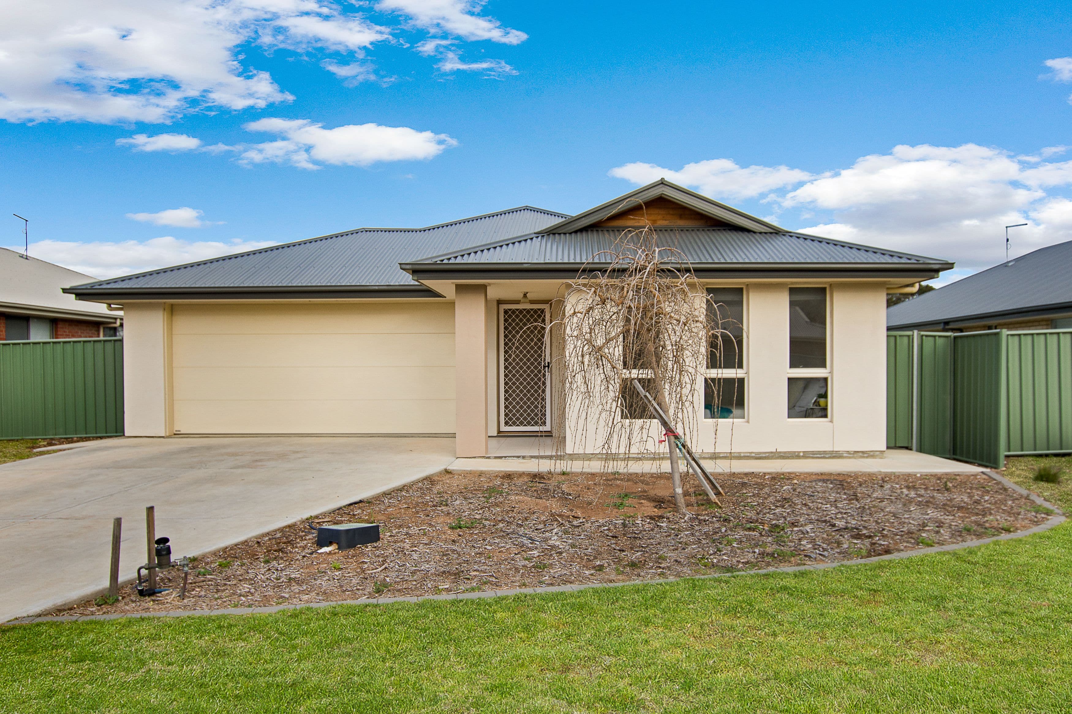 12 Pfitzner Close, Murray Bridge SA 5253, Murray Bridge - Image 1
