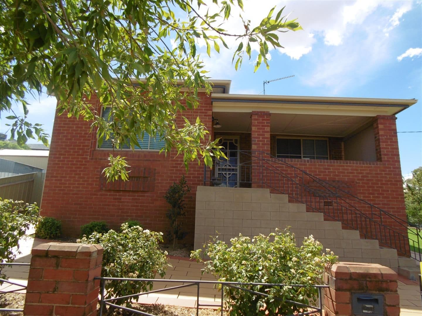 16 Forster Street, Parkes - Image 1