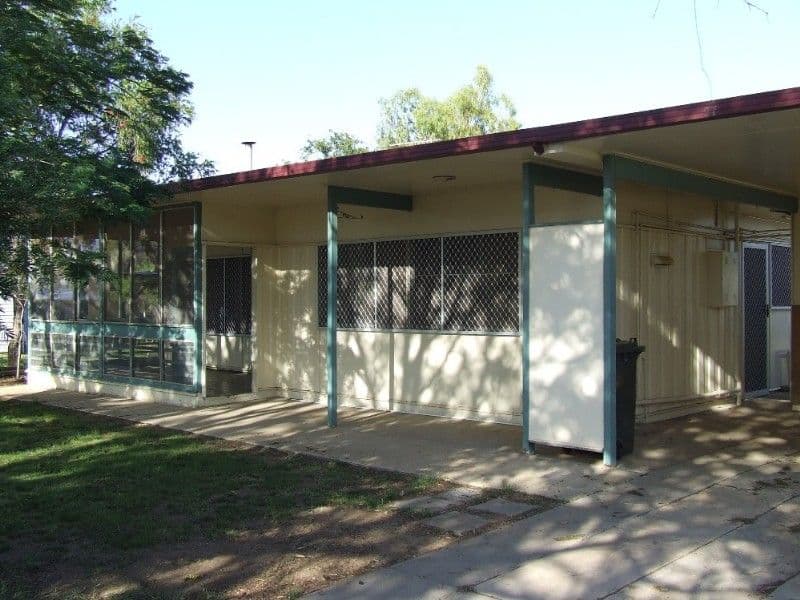LONGREACH QLD 4730, Longreach - Image 1