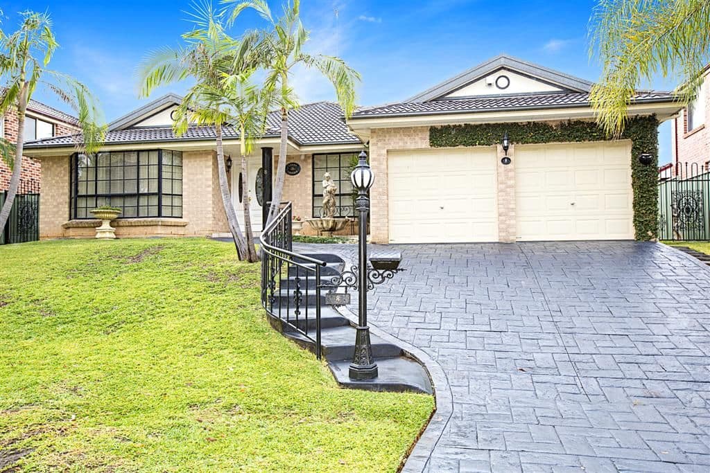 8 Firestone Crescent, GLENMORE PARK NSW 2745, Glenmore Park - Image 1
