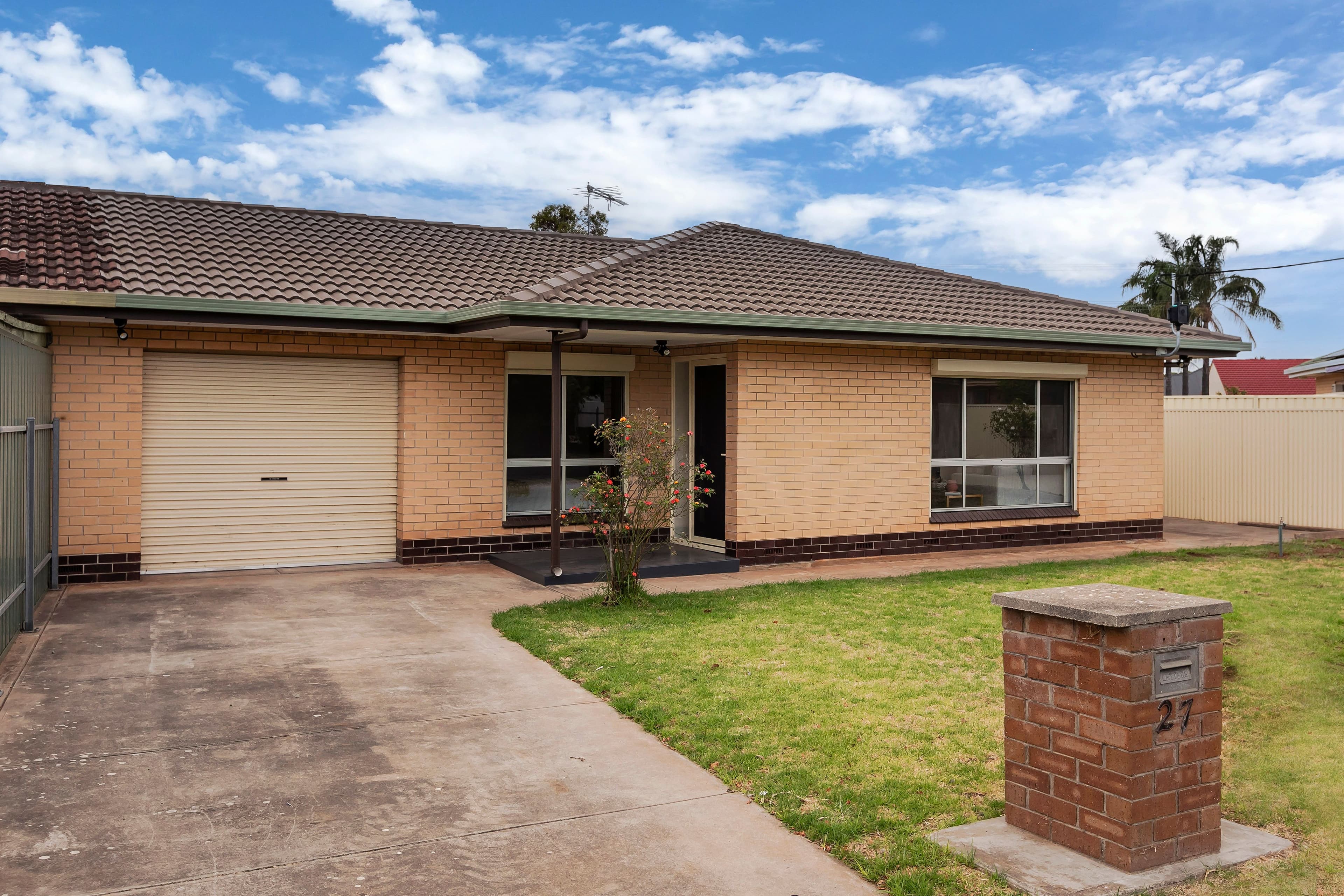 27 Londonderry Avenue, Salisbury Downs SA 5108, Salisbury Downs - Image 1