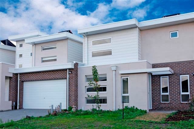 8 Jarrah Place, CRAIGIEBURN VIC 3064, Craigieburn - Image 1