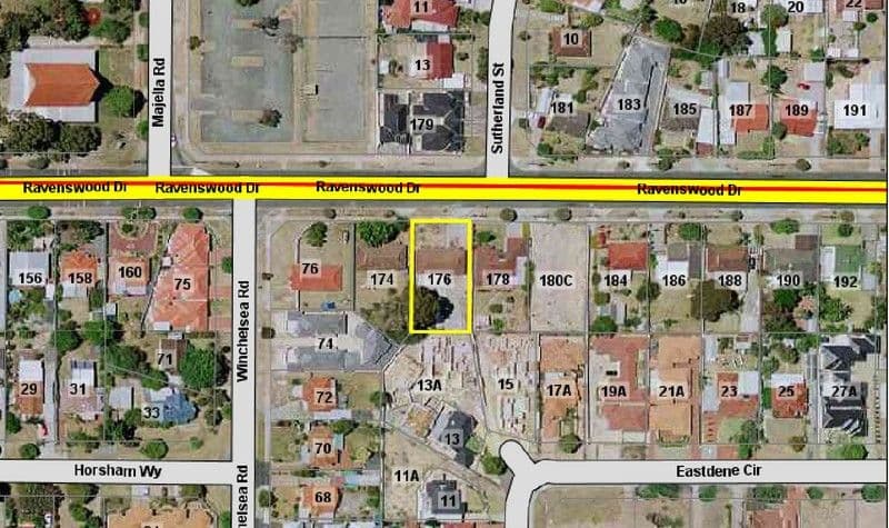 176 Ravenswood Drive, NOLLAMARA WA 6061, Nollamara - Image 1