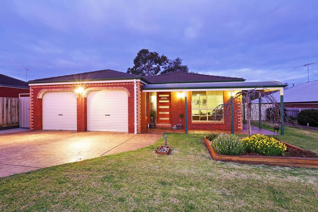 11 Caulfield Court, Shepparton, Shepparton - Image 1
