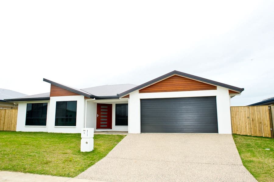 6 Maryvale Circuit, BEACONSFIELD QLD 4740, Beaconsfield - Image 1