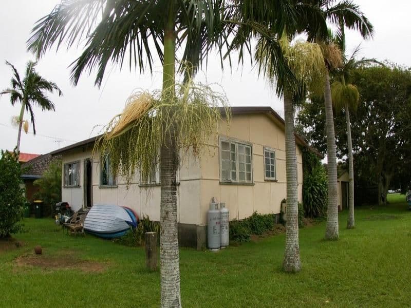 61 Esplanade, GODWIN BEACH QLD 4511, Godwin Beach - Image 1