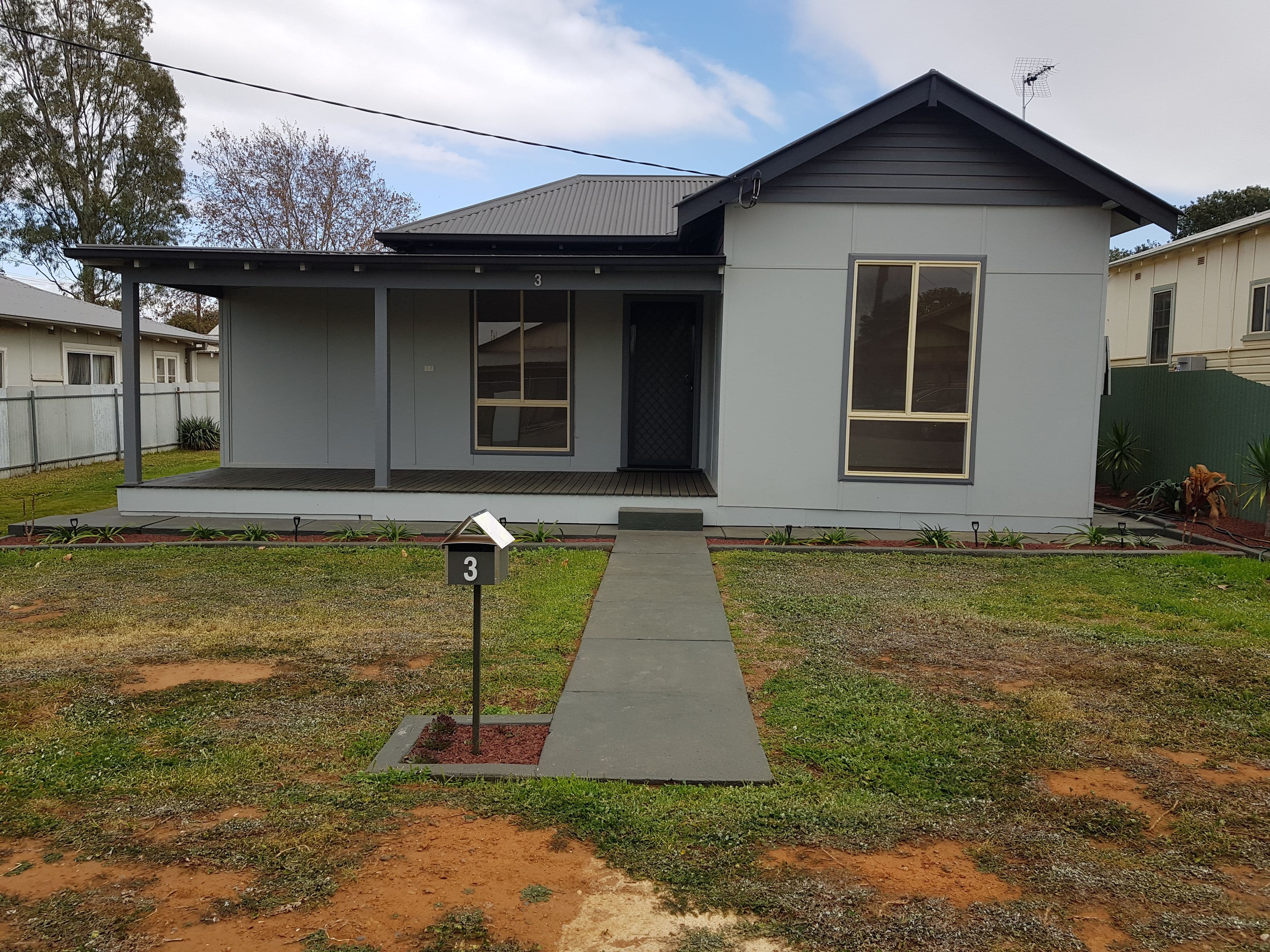 3 Carrington Street, Parkes - Image 1