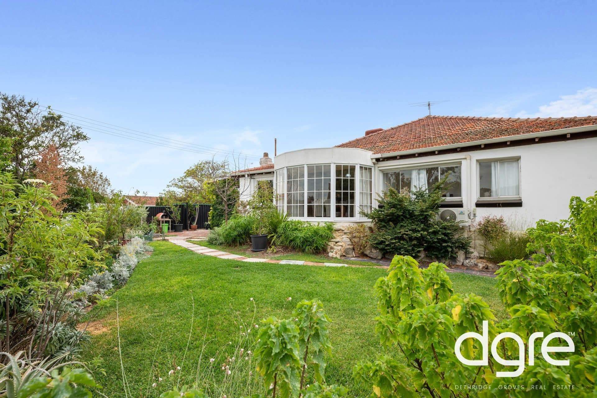 10 Covich Avenue, Beaconsfield WA 6162, Beaconsfield - Image 1