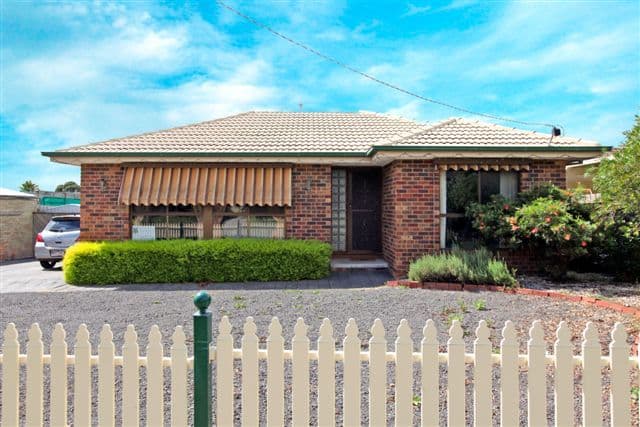 39 Hothlyn Drive, CRAIGIEBURN VIC 3064, Craigieburn - Image 1