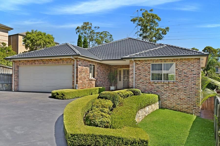 33 Featherwood Avenue, Cherrybrook NSW 2126, Cherrybrook - Image 1