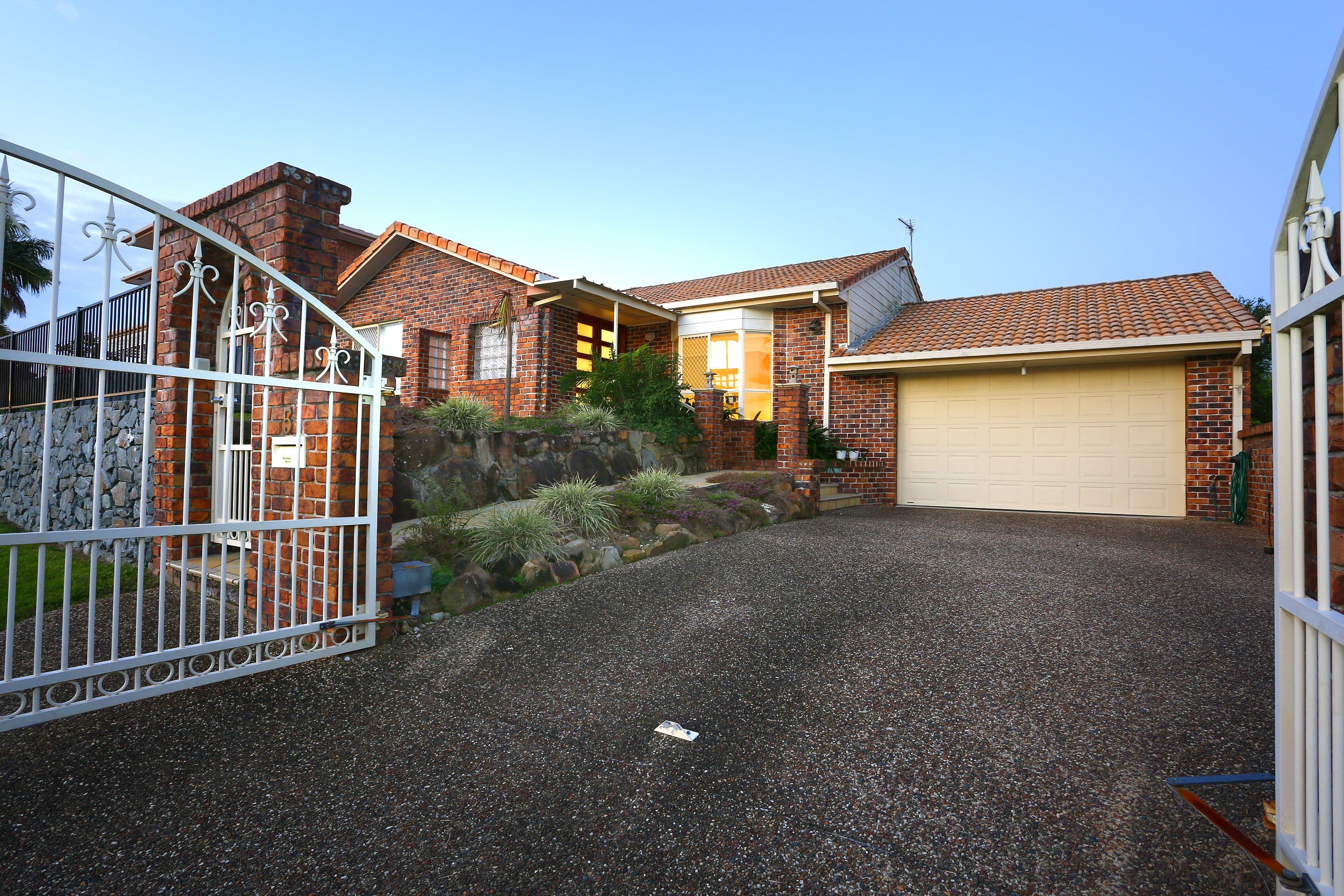 5 Masters Street, Arundel QLD 4214, Arundel - Image 1