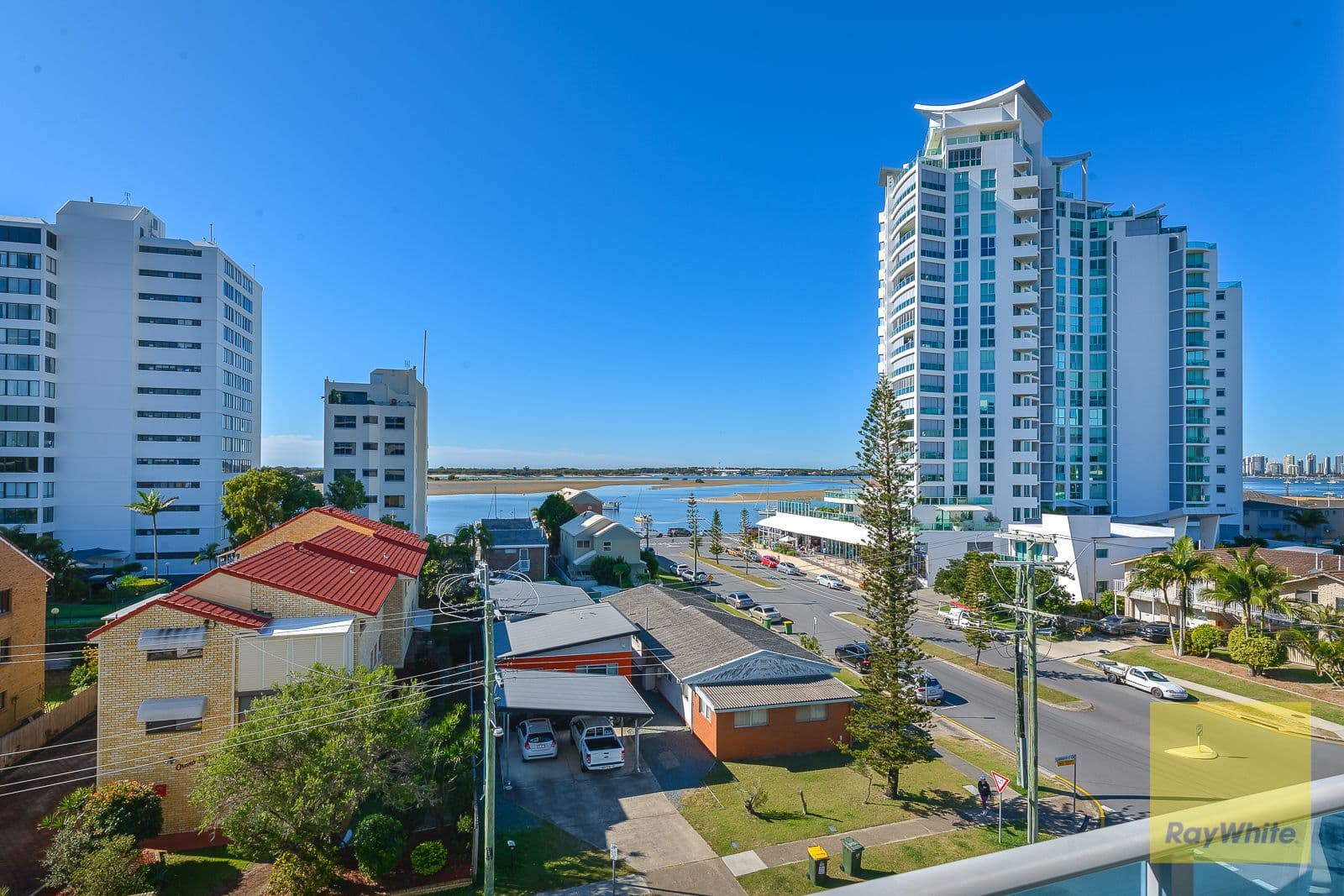 20 Labrador Street, Labrador QLD 4215, Labrador - Image 1