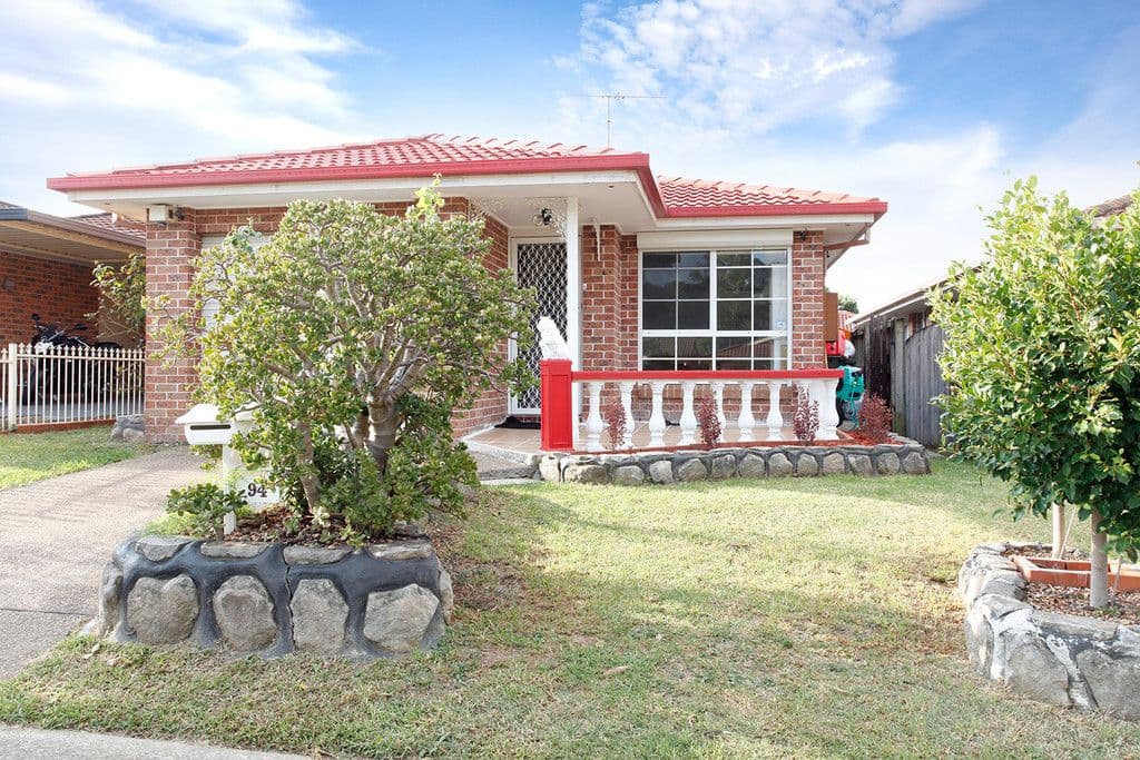 94 Dryden Avenue, Oakhurst - Image 1