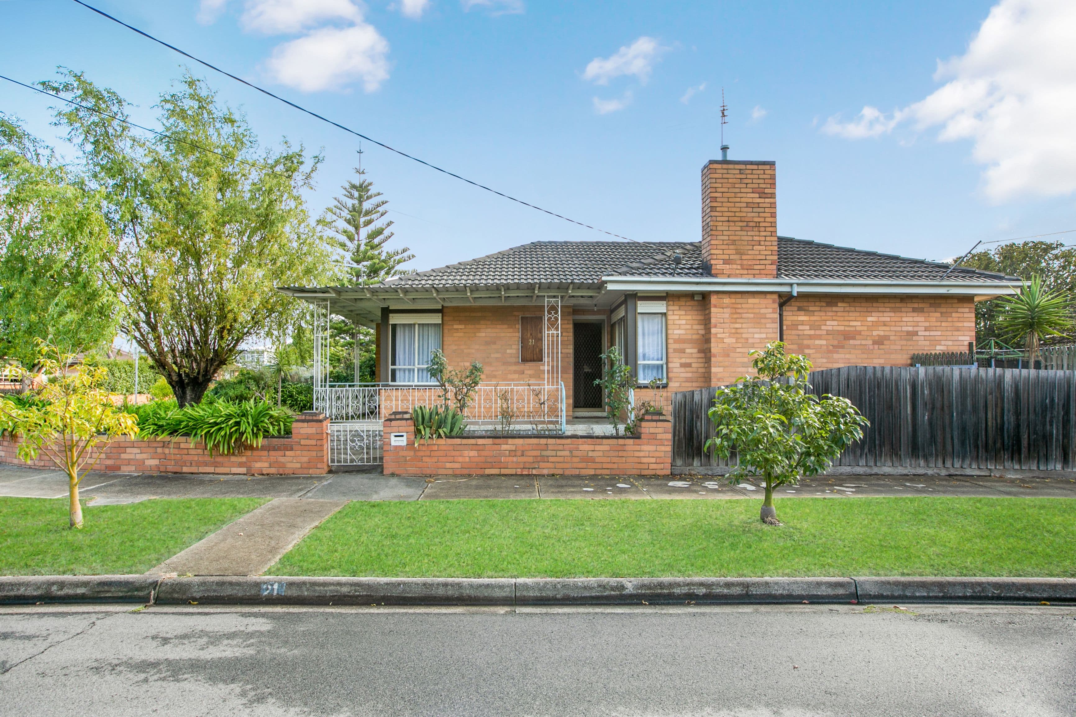 21 Bogong Court, Reservoir VIC 3073, Reservoir - Image 1