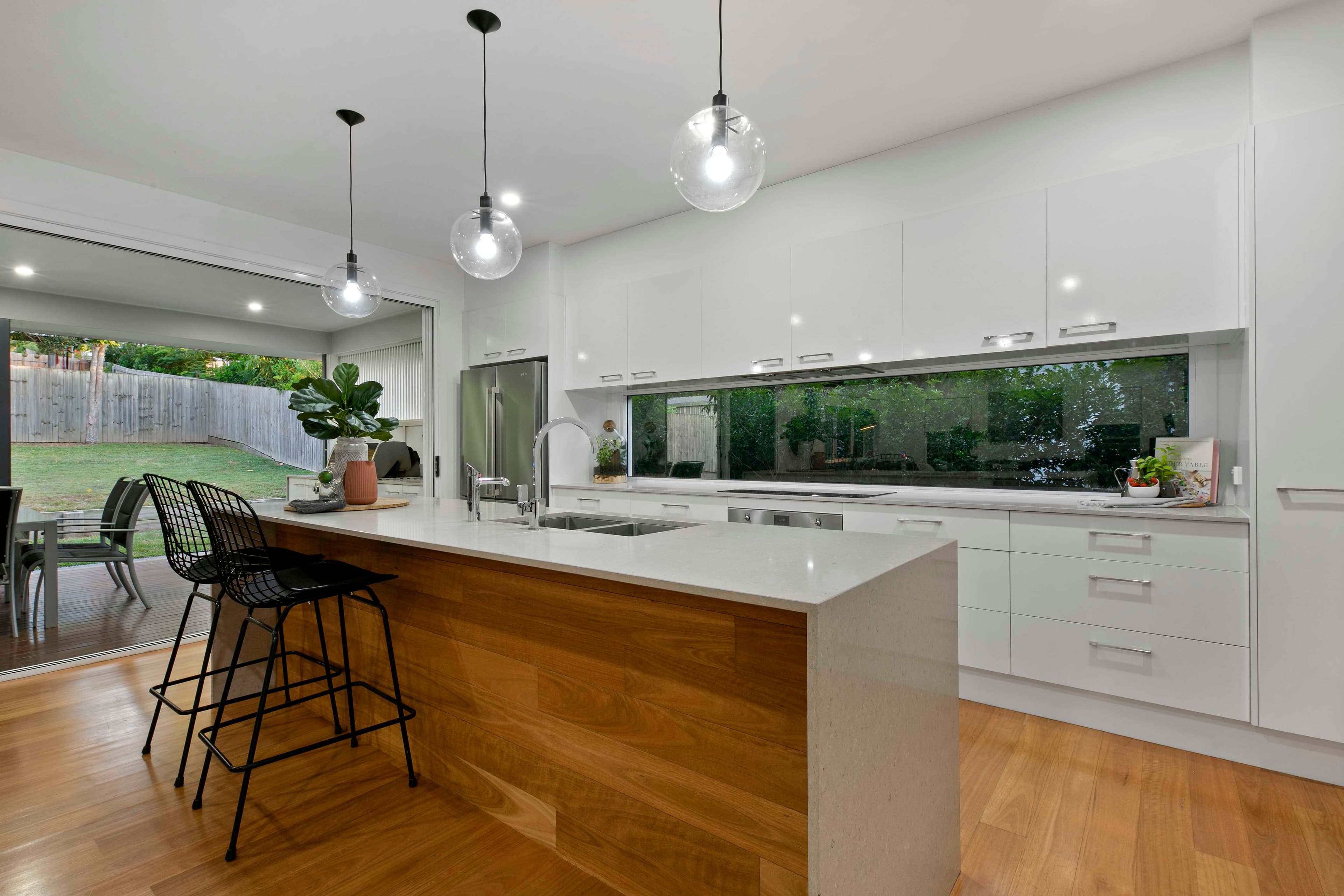 8 Hillview Terrace, Moorooka QLD 4105, Moorooka - Image 1