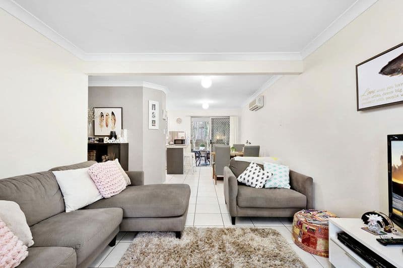 18 Emma Street, Bracken Ridge - Image 1