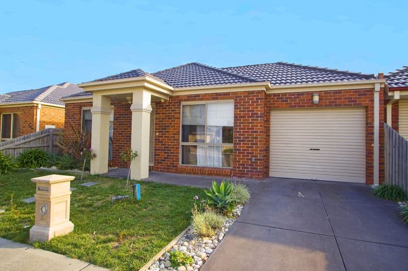 33 Rolain Avenue, SOUTH MORANG VIC 3752, South Morang - Image 1