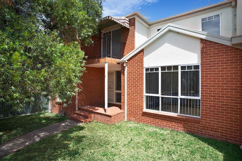 73 Spring Street, PRESTON VIC 3072, Preston - Image 1