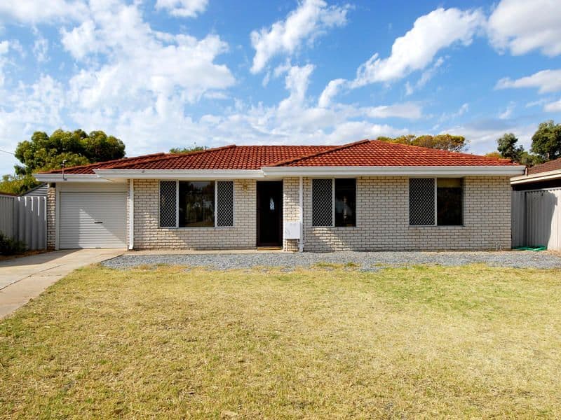 31 Gumnut Crescent, SAFETY BAY WA 6169, Safety Bay - Image 1