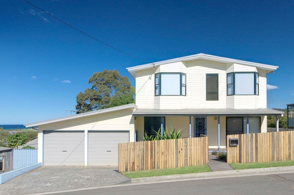 2 Seaview Terrace, THIRROUL NSW 2515, Thirroul - Image 1