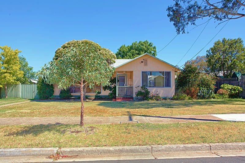 2 Eaton Parade, LAVERTON VIC 3028, Laverton - Image 1