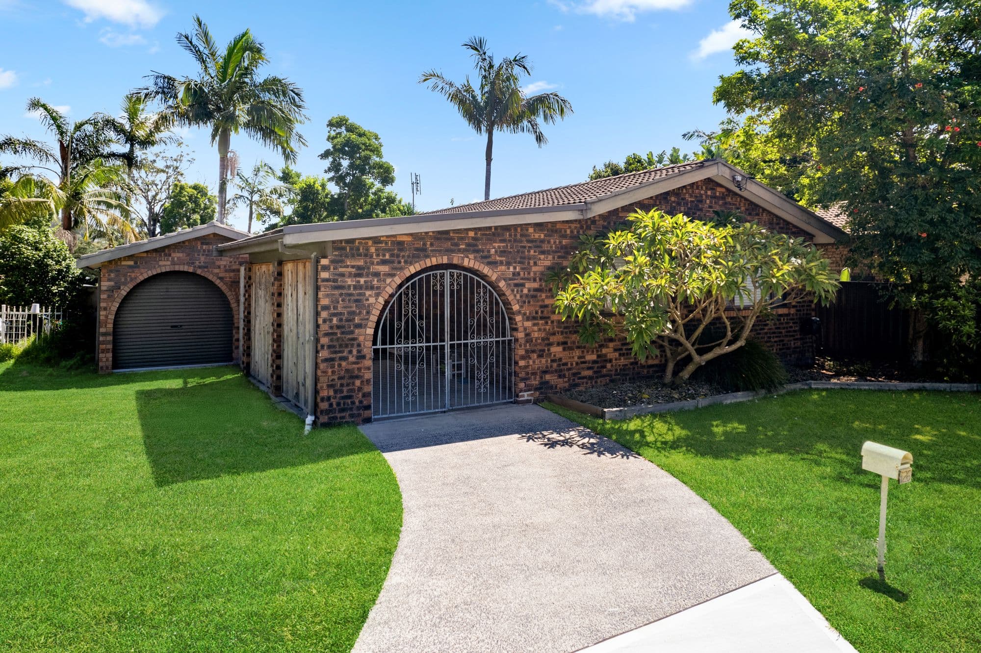 126 Lakedge Avenue, Berkeley Vale NSW 2261, Berkeley Vale - Image 1