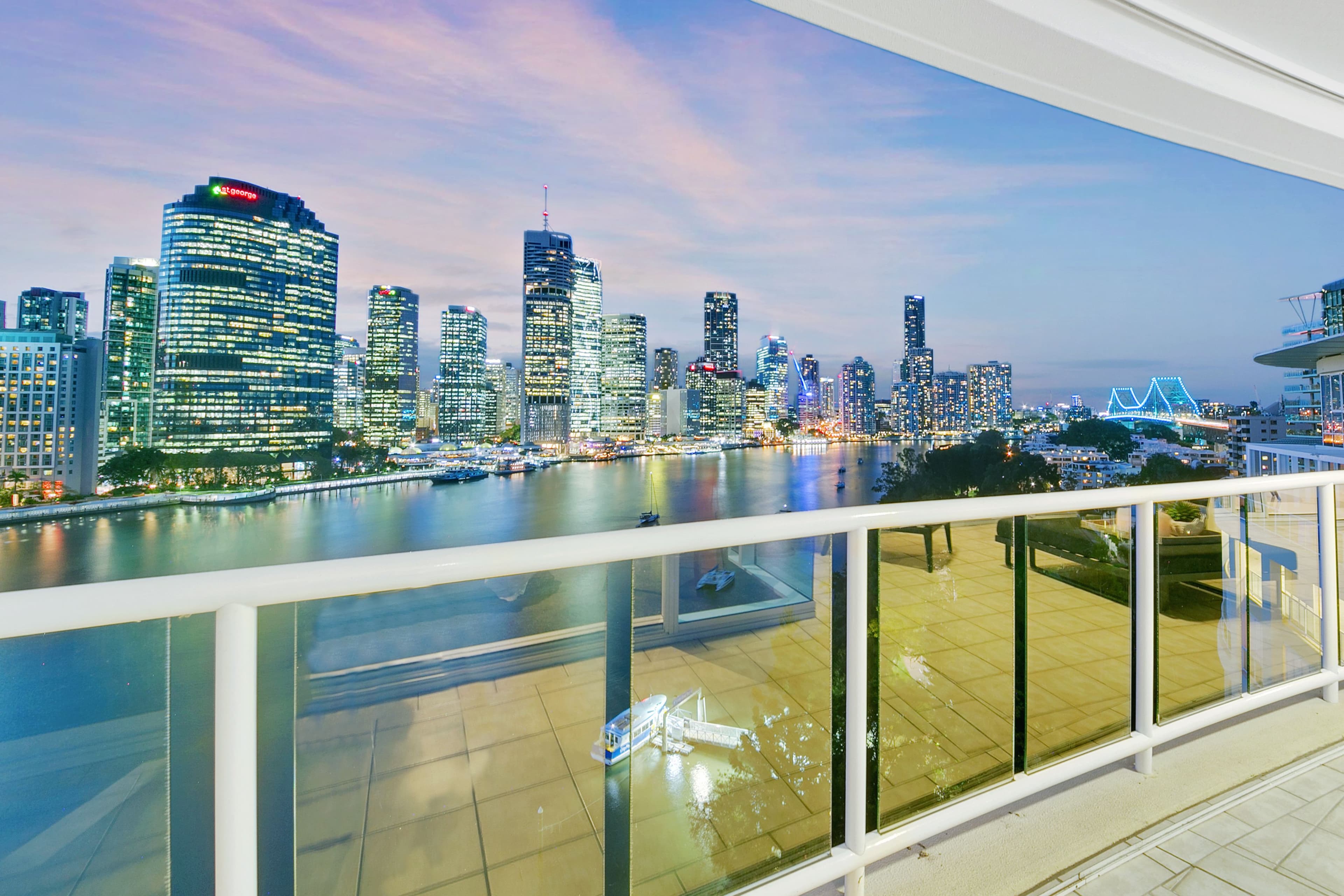 21 Pixley Street, Kangaroo Point QLD 4169, Kangaroo Point - Image 1