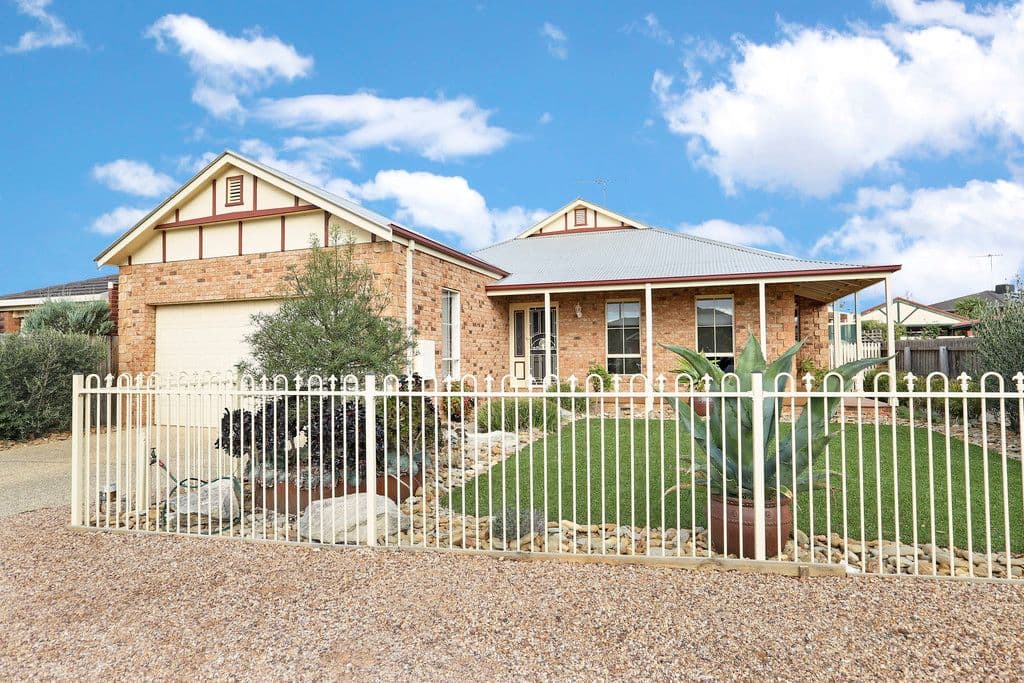 13 Looker Street, Lara VIC 3212, Lara - Image 1
