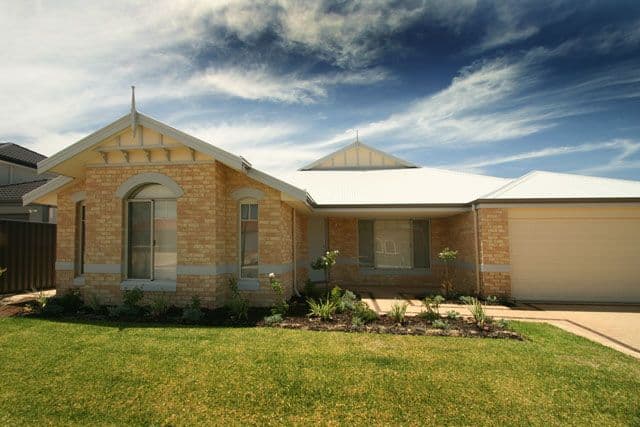 26 Kyneton Pkwy, AVELEY WA 6069, Aveley - Image 1