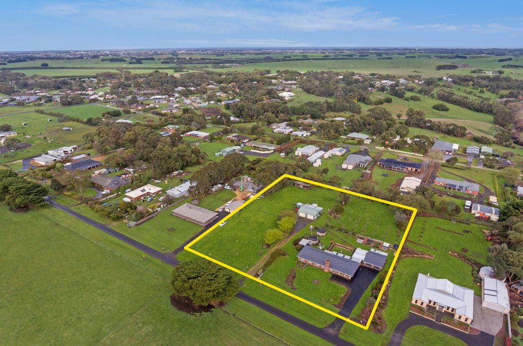 41-47 Quinns Road, Bushfield VIC 3281, Bushfield - Image 1