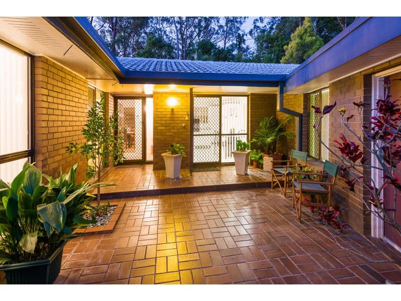 15 Cobham Street, Sunnybank Hills QLD 4109, Sunnybank Hills - Image 1
