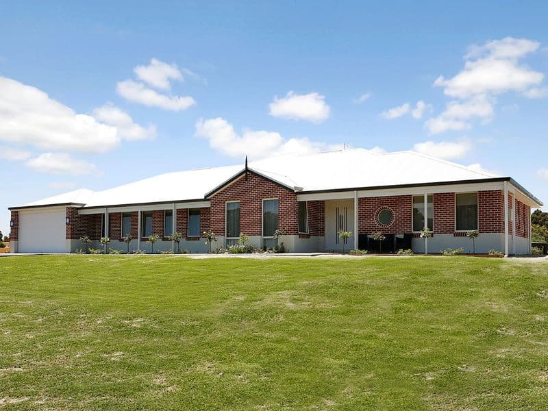 18 Housden Close, Muchea WA 6501, Muchea - Image 1