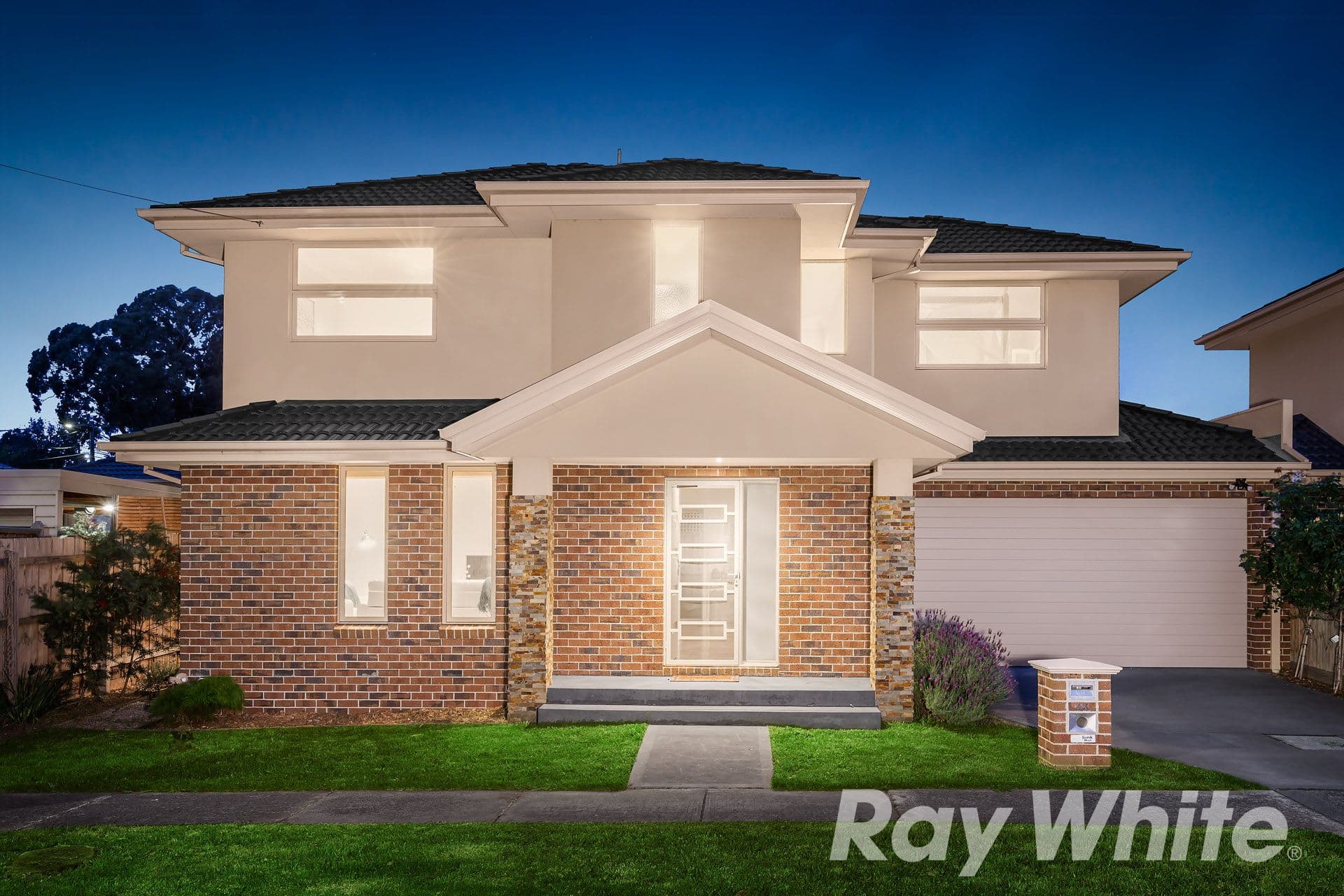 8 Malacoota Road, Northbridge, Northbridge - Image 1