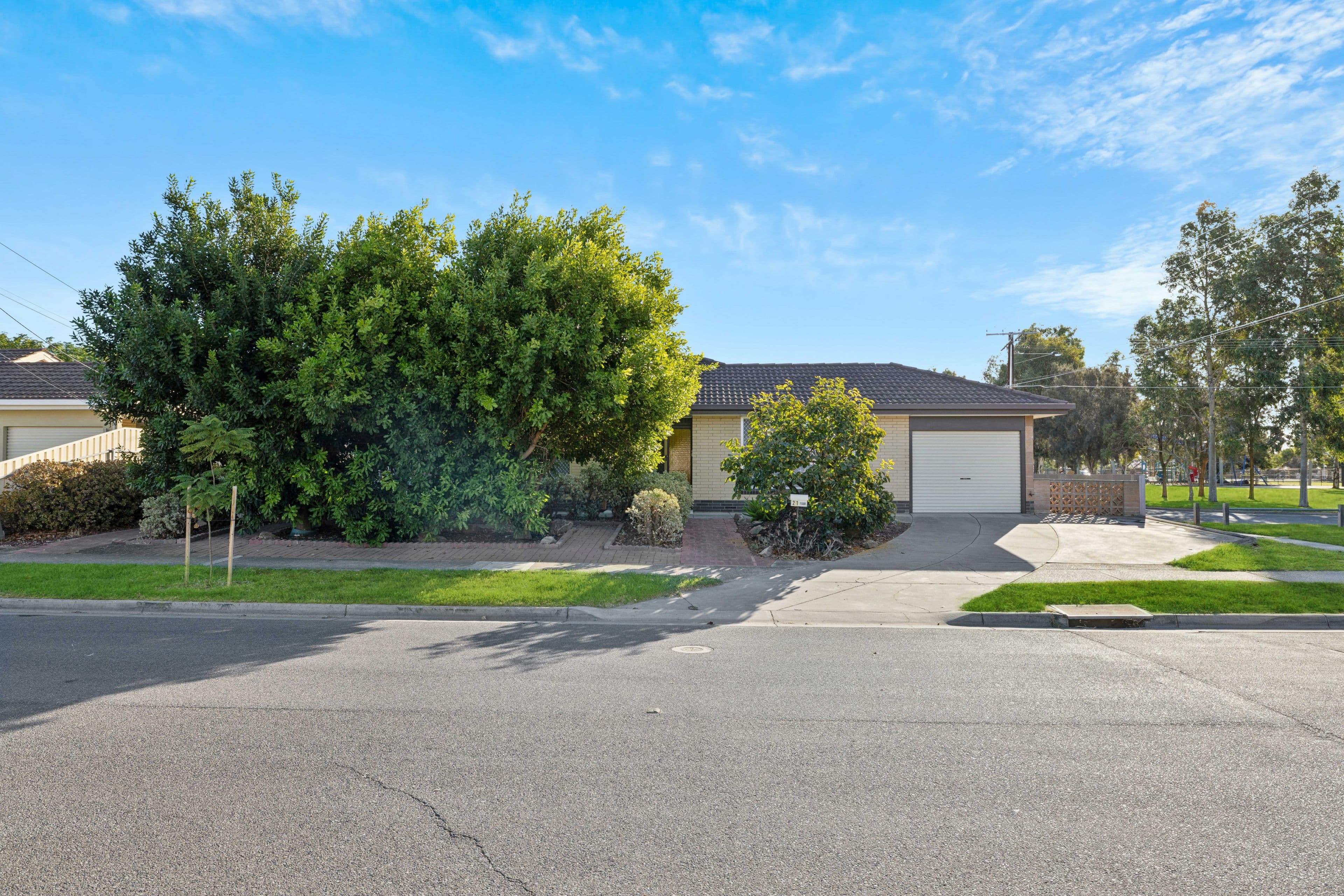 21 Troon Avenue, Seaton SA 5023, Seaton - Image 1