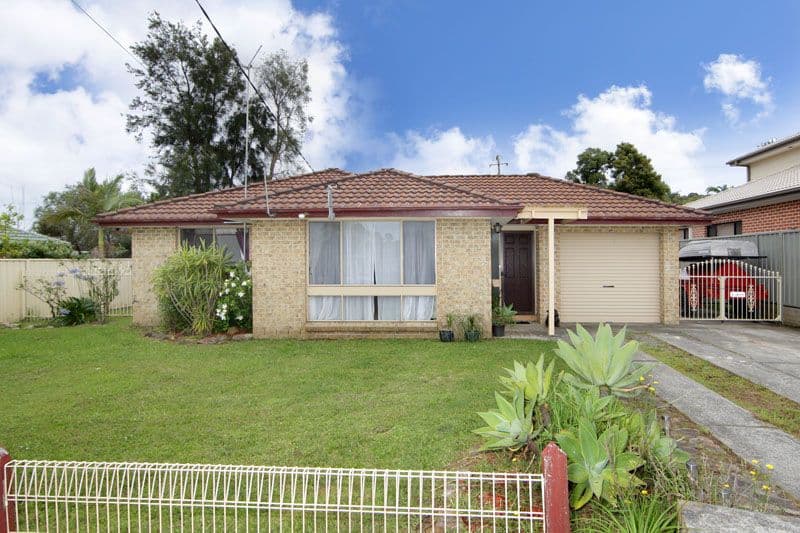 5 Finch Place, BATEAU BAY NSW 2261, Bateau Bay - Image 1