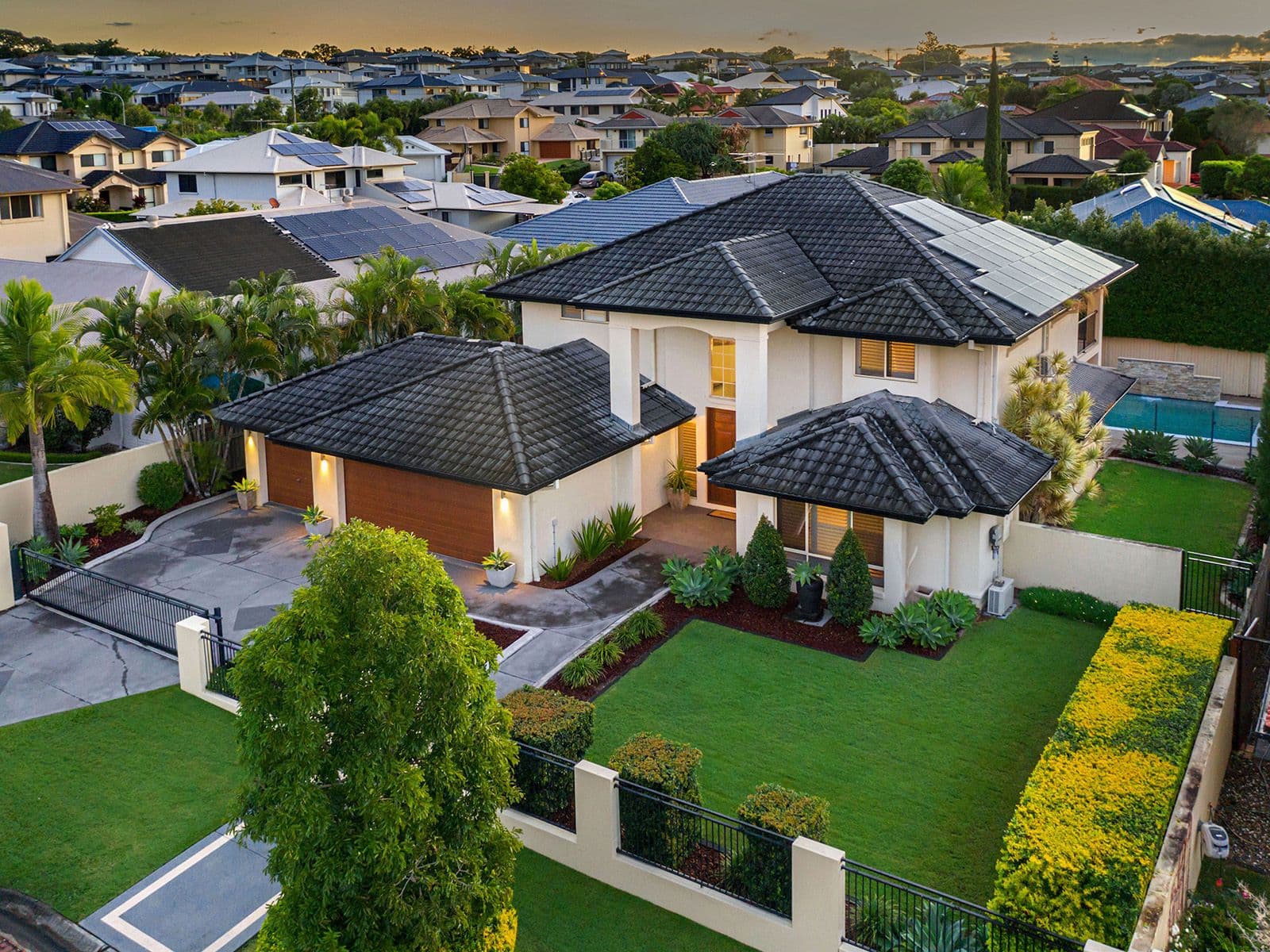 8 Estonia Avenue, Bridgeman Downs QLD 4035, Bridgeman Downs - Image 1