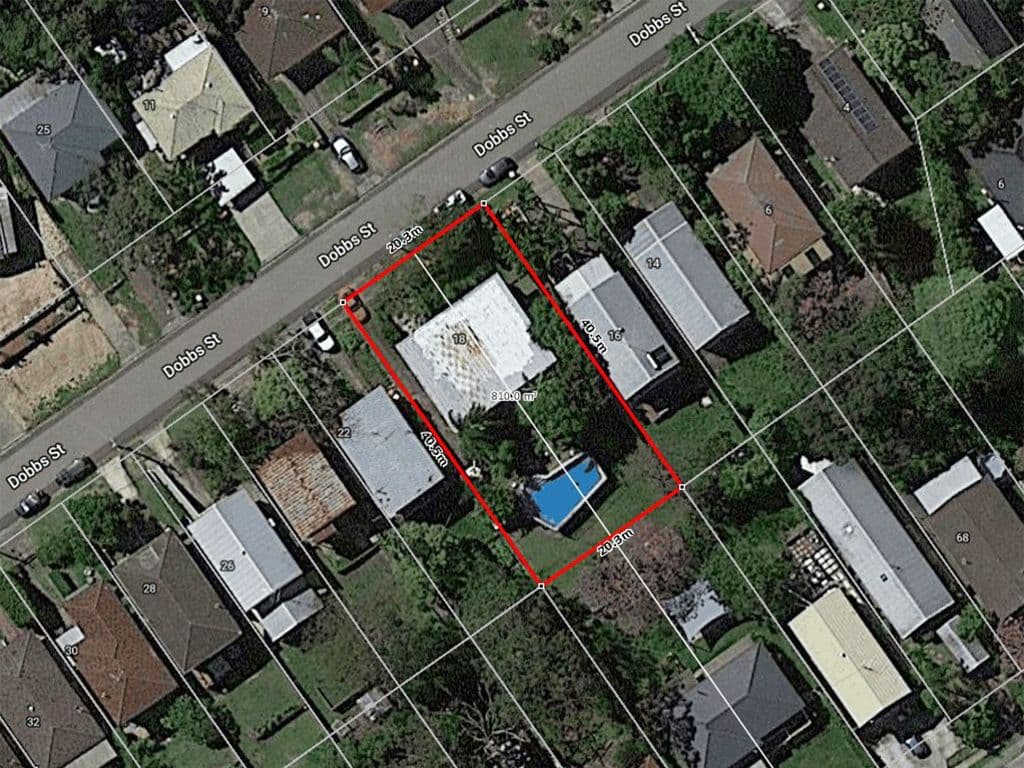 18 Dobbs Street, Holland Park West QLD 4121, Holland Park West - Image 1