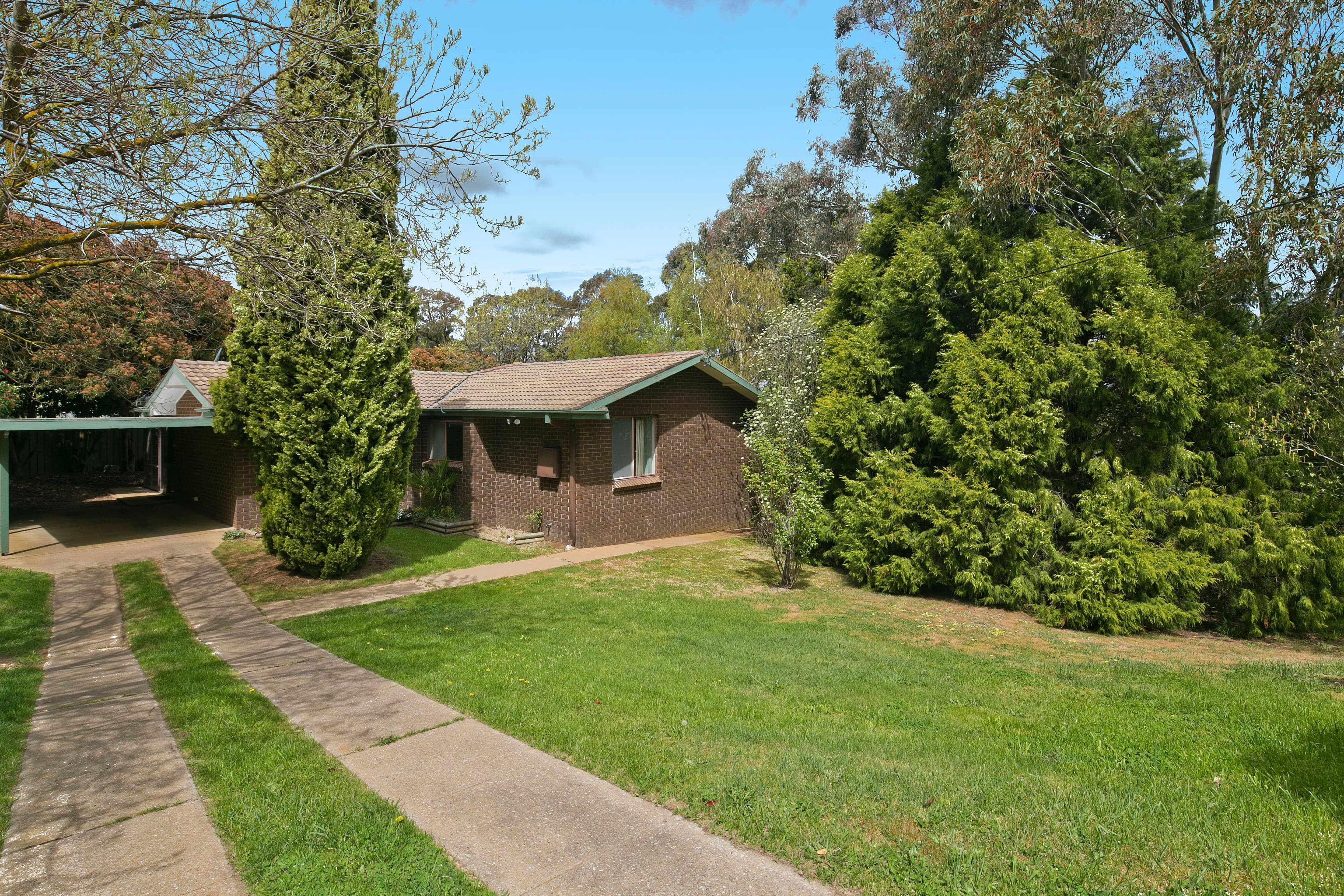 23 Hall Crescent, Crookwell - Image 1