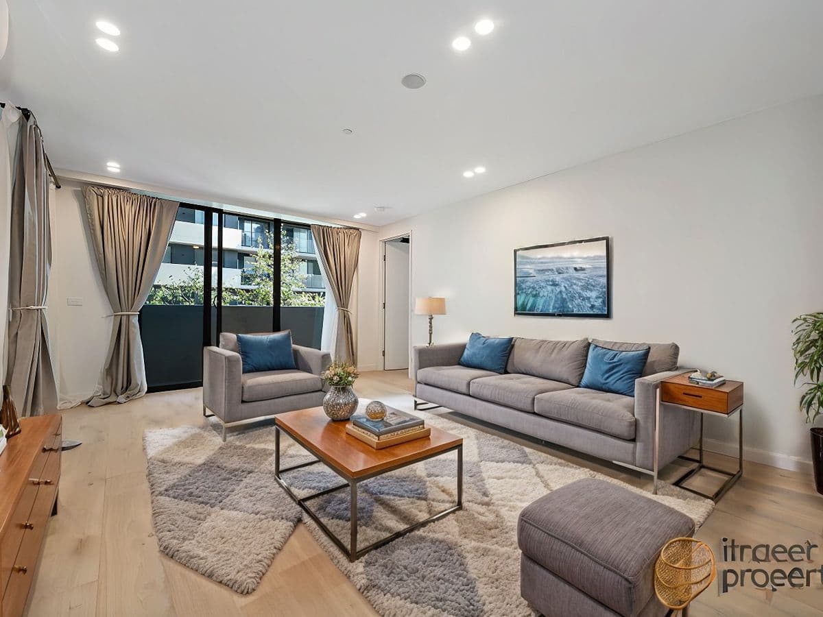 207 / 63 Dooring Street, Dickson, Dickson - Image 1