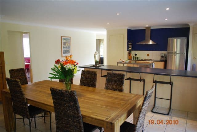 10 Valmadre Court, PETRIE QLD 4502, Petrie - Image 1